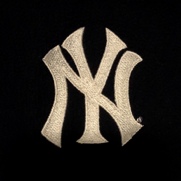 RARE NY Yankees 100th Anniv. Full-Length Zipper - Picture 3 of 6
